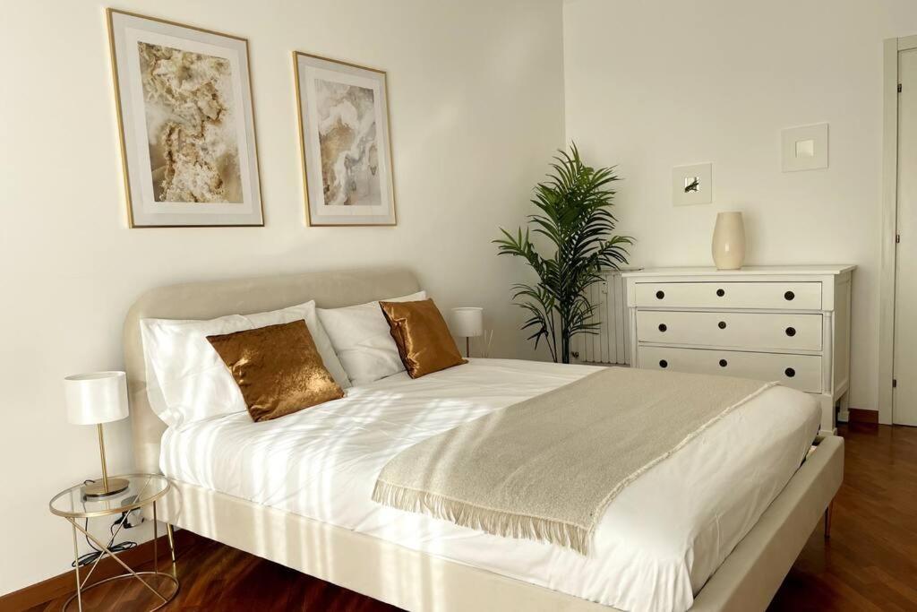 Apartment Amazing Flat With Terrace Mailand